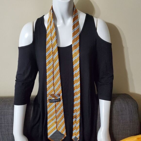 Giorgio Armani Orange, White, & Blue Silk Tie - Picture 4 of 7